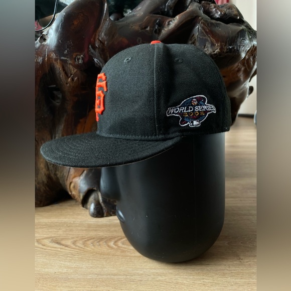 San Francisco Giants MLB Essential Black 9FIFTY Cap 2002 World Serious - Picture 13 of 16